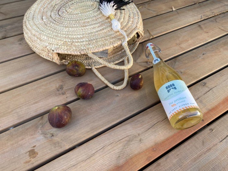 Thé pétillant Maison Aubert et figues fraiches
